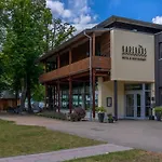 Badehaus & Restaurant מלון נויברנדנבורג