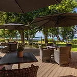 Badehaus & Restaurant 3* נויברנדנבורג