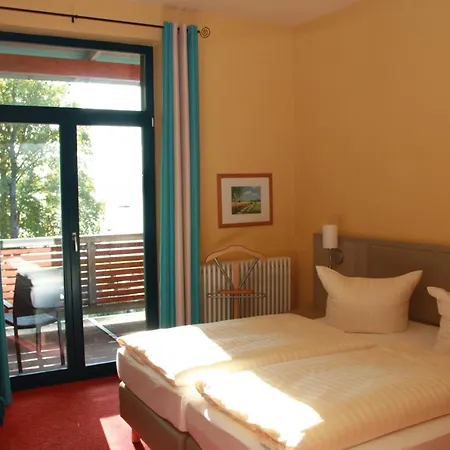 Badehaus & Restaurant Hotel