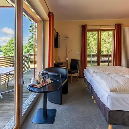 Badehaus & Restaurant 3*