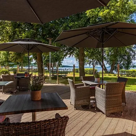 Badehaus Hotel&restaurant 3* Neubrandenburg